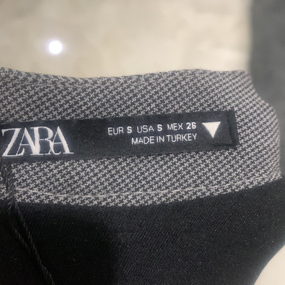 NWT‎ Zara Gray Cut Out Houndstooth Dress. Size S - Picture 10 of 10